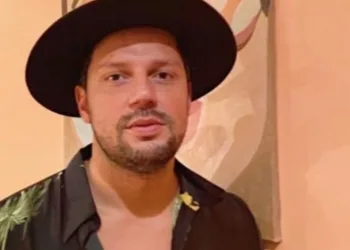 Preso por não pagar pensão, sertanejo descobre que não é o pai