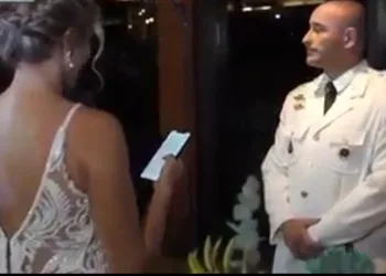 ( VIDEO)CONFUSÃO E TIROTEIO EM CASAMENTO DE PM NA ZONA OESTE DO RIO
