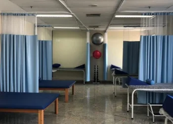 Hospital Ronaldo Gazolla ganha centro de reabilitação para tratar paciente com sequela da Covid-19