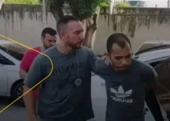 HOMEM JOGA MULHER EM FORNO DE PADARIA NO RJ