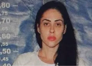 JUSTIÇA MANDA SOLTAR MONIQUE MEDEIROS, MÃE DE HENRY