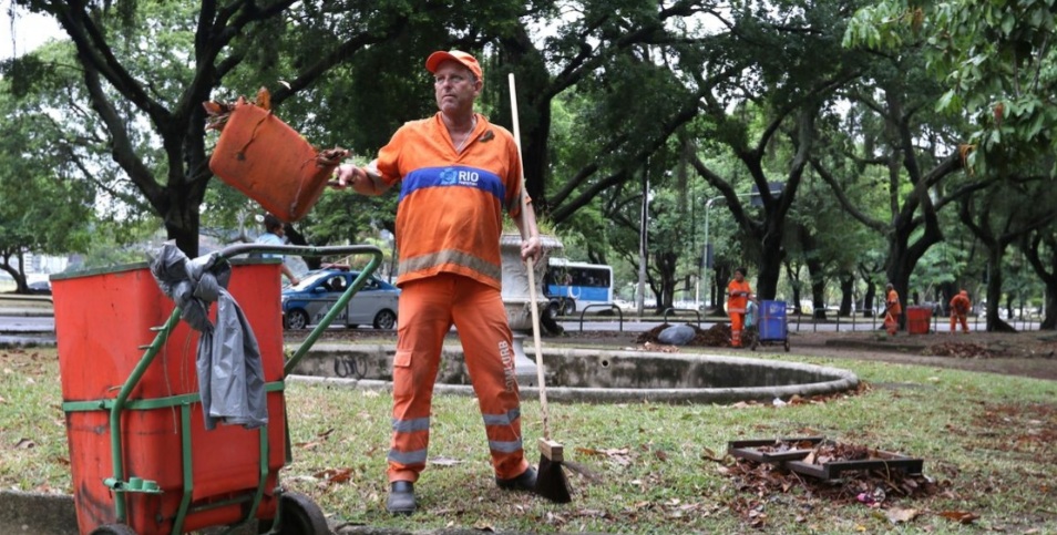 Acordo de trabalhadores com Comlurb põe fim à greve dos garis no Rio