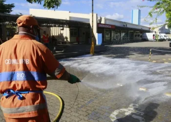 Comlurb prepara esquema especial de limpeza para festejos em homenagem a São Jorge 