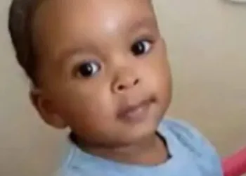 QUERO RESPOSTAS’, DIZ PAI DE CRIANÇA QUE MORREU ENGASGADA EM CRECHE NO RJ