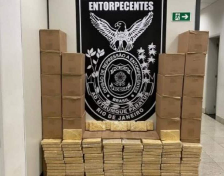 Polícia Federal apreende homem com 800 kgs de cocaína em Seropédica