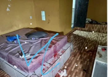 ( VIDEO FORTE) MULHER DESCOBRE QUE FOI TRAÍDA E DECEPA MEMBRO DO NAMORADO