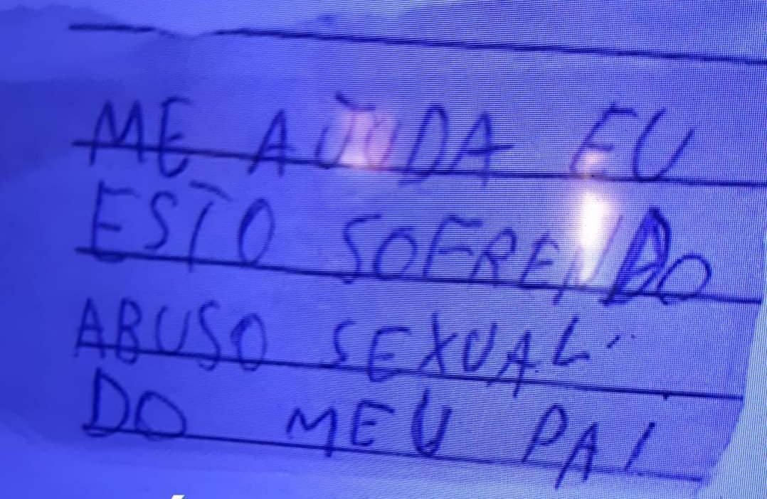 Criança pede ajuda em bilhete e padrasto acaba preso : ‘estou sofrendo abuso sexual’