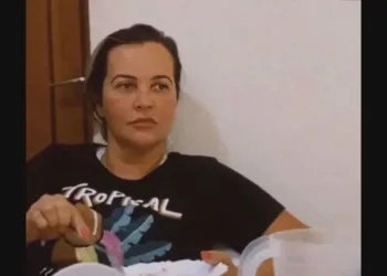 Polícia vai investigar se madrasta que envenenou enteados na zona oeste do Rio, provocou as mortes de ex-marido e vizinha
