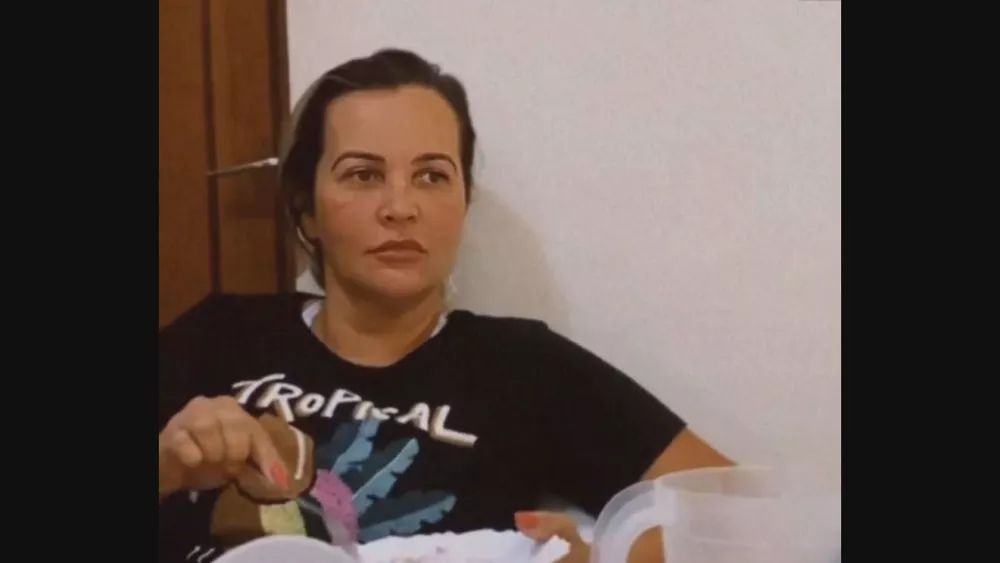 Polícia vai investigar se madrasta que envenenou enteados na zona oeste do Rio, provocou as mortes de ex-marido e vizinha
