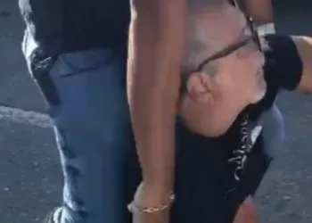 URGENTE!! HOMEM BALEADO EM CAMPO GRANDE ( VIDEO)