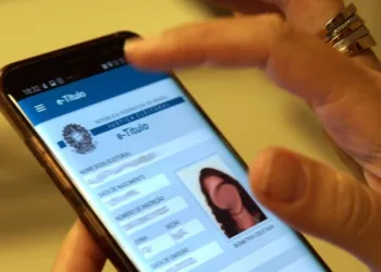 Eleitor tem até hoje para emitir, transferir e regularizar título