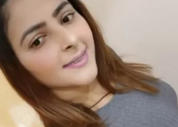 Amante é morta a pauladas e tem corpo jogado em ribanceira ao ameaçar revelar traição a esposa do assassino