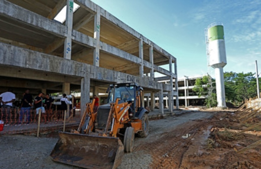Prefeitura anuncia retomada de construção de quatro novas unidades escolares na Zona Oeste