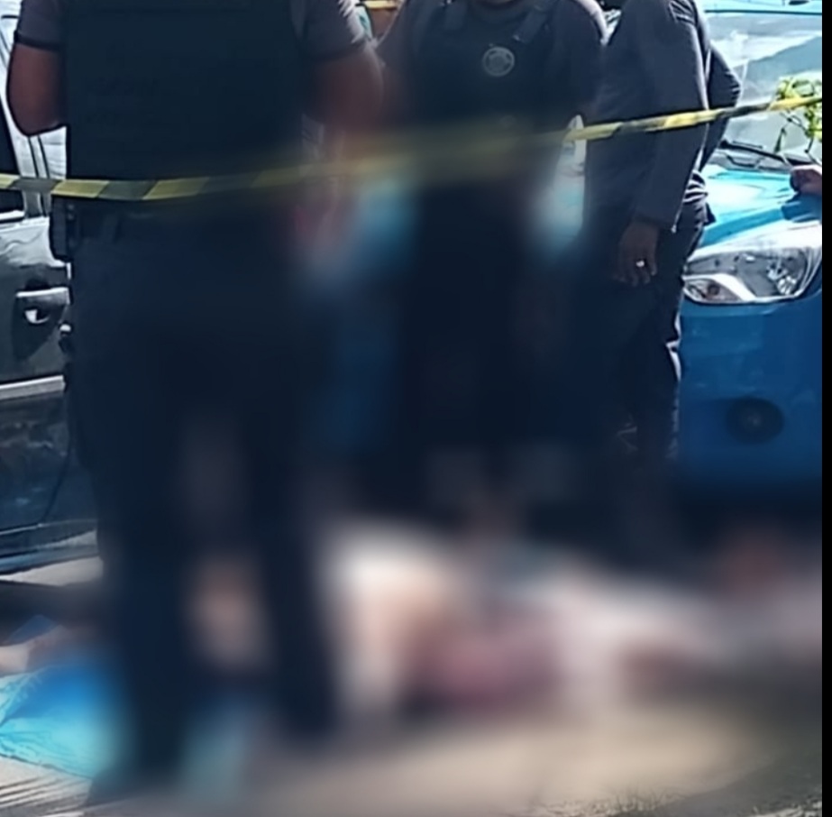 DOIS HOMENS SÃO ENCONTRADOS MORTOS NUM PORTA MALA DE CARRO NA ZONA OESTE