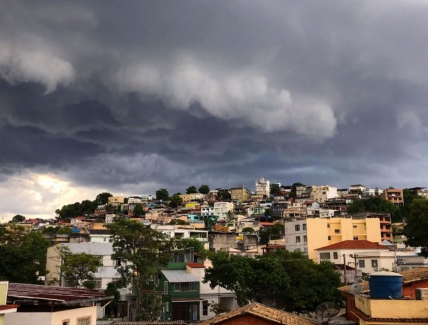 Alerta Rio prevê início de semana com pancada de chuva e chegada de frente fria à cidade