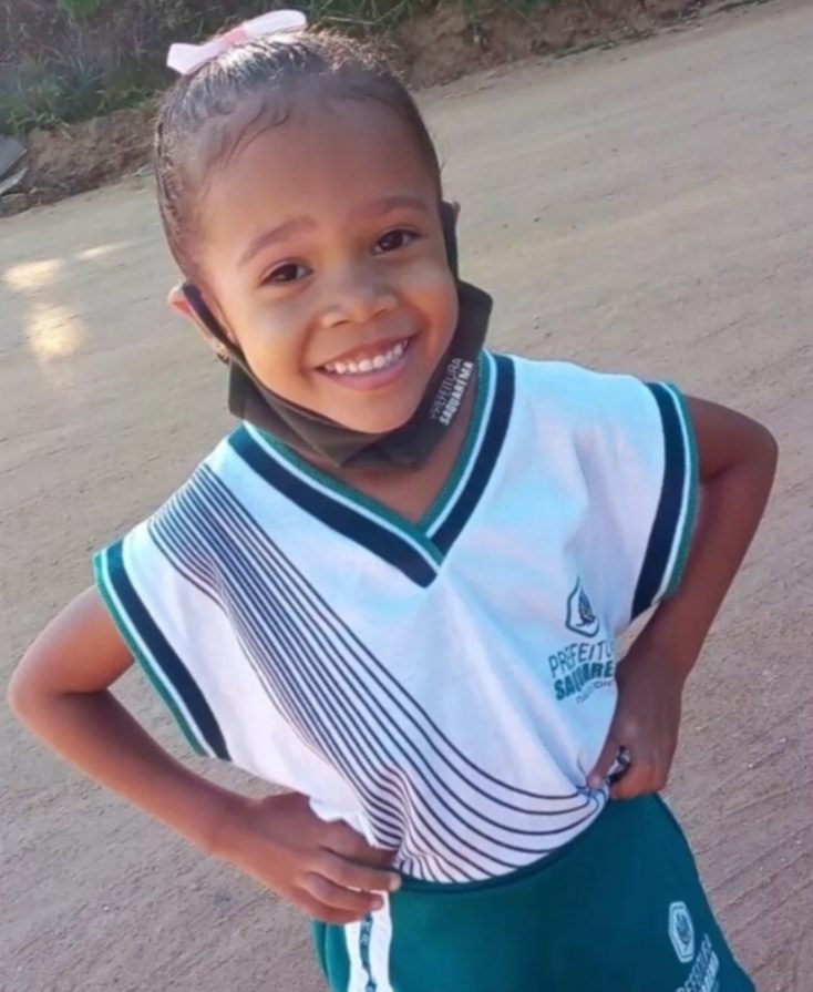 Menina de 4 anos morre no RJ por erro de hospital