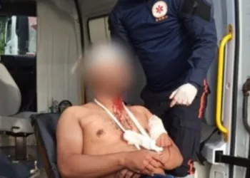 Marido clona Whatsapp da esposa, marca encontro com amante e abre fogo: Não queria matar..