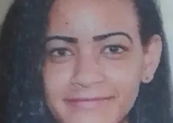 JOVEM DE 19 ANOS, GRÁVIDA É EXECUTADA A TIROS NO RJ