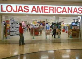 LOJAS AMERICANAS MANDAM PRA RUA 400 FUNCIONÁRIOS DURANTE CRISE FINANCEIRA