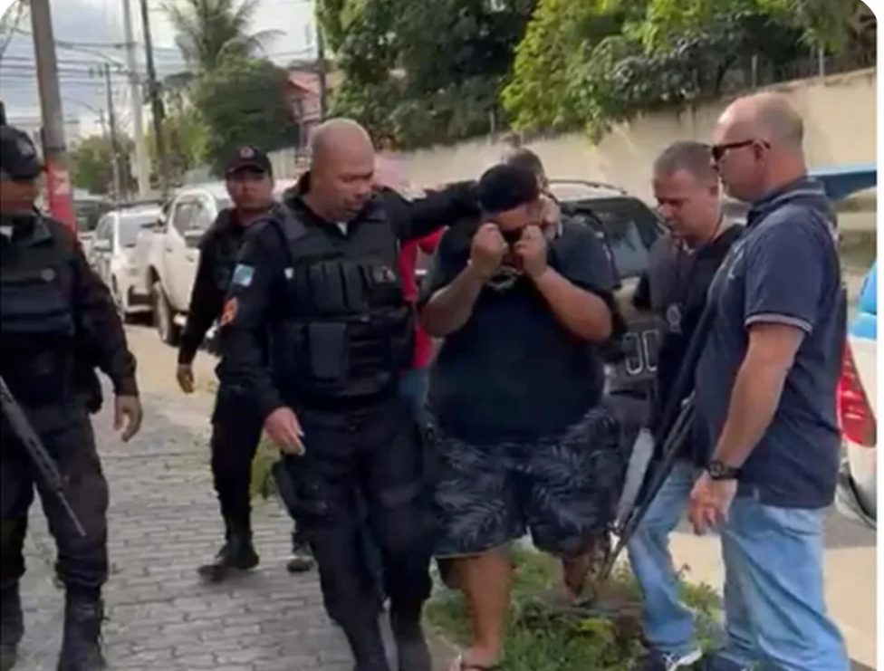 Polícia prende maior ladra de cargas da Zona Oeste
