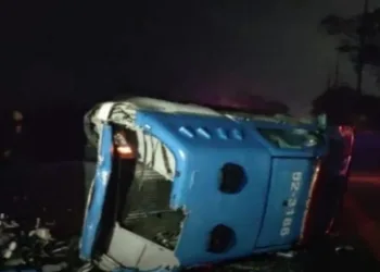 URGENTE!! ACIDENTE E MORTE ENVOLVENDO UMA VIATURA POLICIAL EM CAMPO GRANDE!!