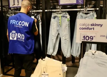 Procon Carioca realiza pesquisa de preços para o Dia dos Namorados e aponta diferenças de valores de até 82,5%