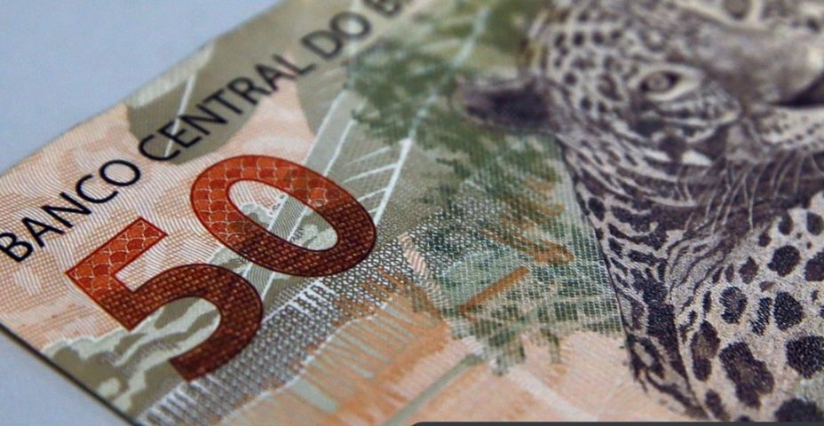 Trabalhadores nascidos em dezembro podem sacar até R$ 1 mil no FGTS