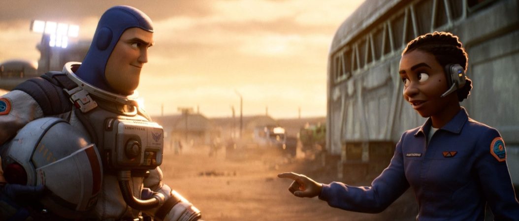Novo filme da Disney é banido em 14 países por beijo lésbico