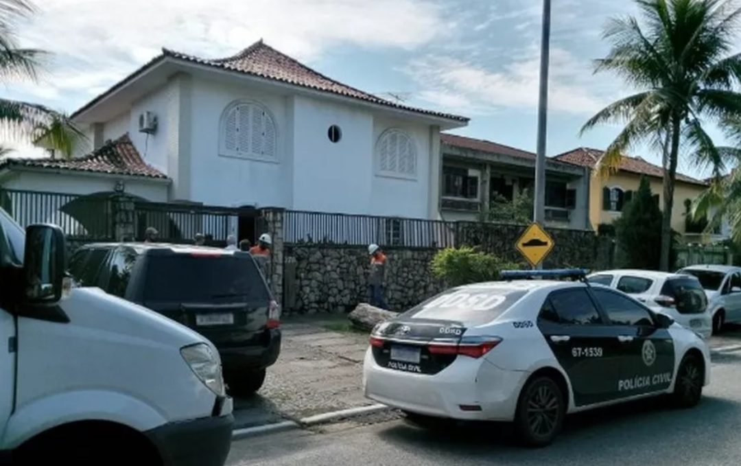 Mulher é presa por furto de energia em casa de luxo na  Zona Oeste do Rio de Janeiro
