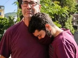Casal de pibulls atacam e matam yorkshire no RJ!! Donos sofrem com a perda!!