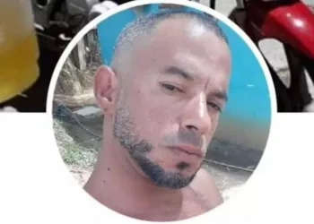 PEDREIRO É MORTO A FACADAS AO TENTAR SEPARAR BRIGA DE CASAL NO RJ