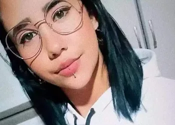 jovem morre após ficar 24 dias internada por piercing inflamado