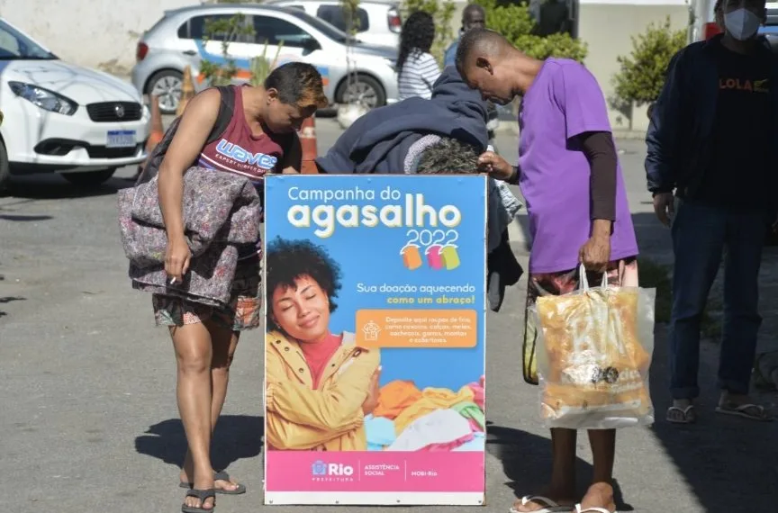 Campanha do Agasalho já arrecadou 1,9 tonelada de roupas de frio, cobertores e calçados!! Veja como ajudar