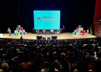 Prefeitura do Rio lança o Pacto pela Juventude para jovens de favelas
