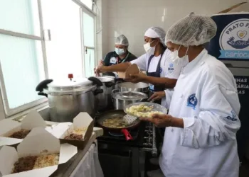 Prefeitura inaugura em Sepetiba a 12ª cozinha comunitária do programa Prato Feito Carioca