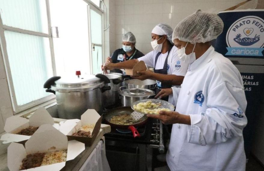 Prefeitura inaugura em Sepetiba a 12ª cozinha comunitária do programa Prato Feito Carioca