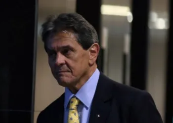 Ex-deputado Roberto Jefferson está preso em Benfica