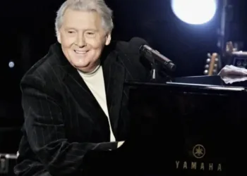 Pioneiro do rock morre aos 87 anos!!