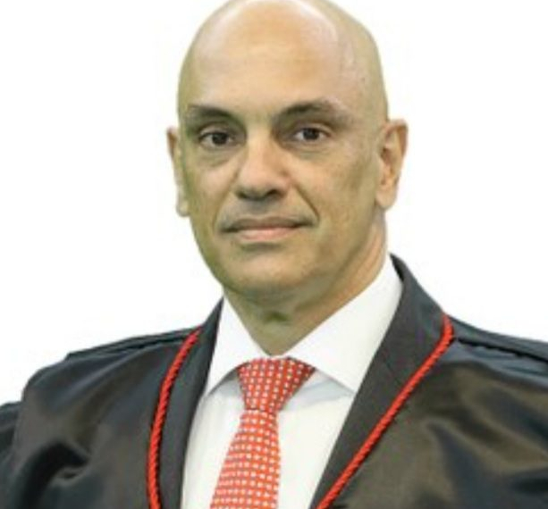Alexandre de Moraes determina que PRF e PMS desobstruam todas as vias