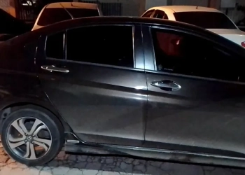 Sequestro na Avenida Brasil: mulheres são levadas para dentro de comunidade
