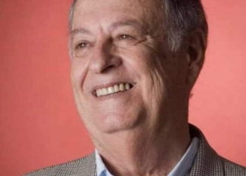 DESCANSE EM PAZ PROFESSOR MOACYR BASTOS