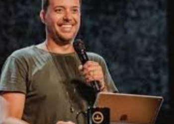 STF manda excluir todas as redes sociais do pastor André Valadão