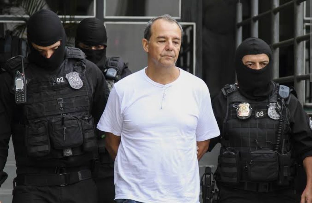 SÉRGIO CABRAL PASSA MAL E DESMAIA NA CADEIA