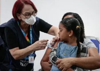 Covid-19: Rio retoma aplicação da segunda dose de crianças de 3 e 4 anos nesta quarta-feira
