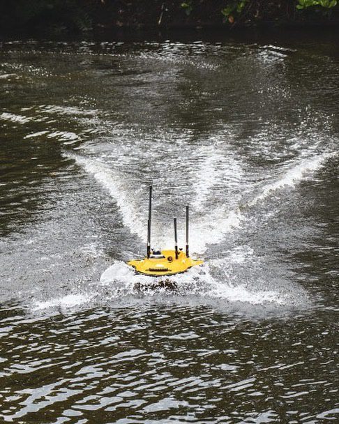 Prefeitura do Rio trabalha na limpeza do Canal Sernambetiba e Rio Morto