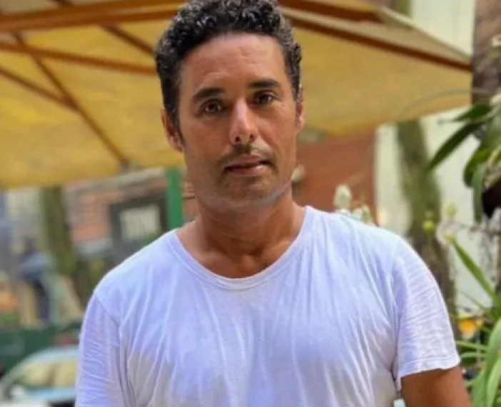 MORRE CICLISTA ARREMESSADO POR VAN NA NIEMEYER