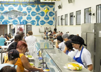 Restaurantes populares da Prefeitura do Rio serviram mais de 80 mil refeições no fim do ano