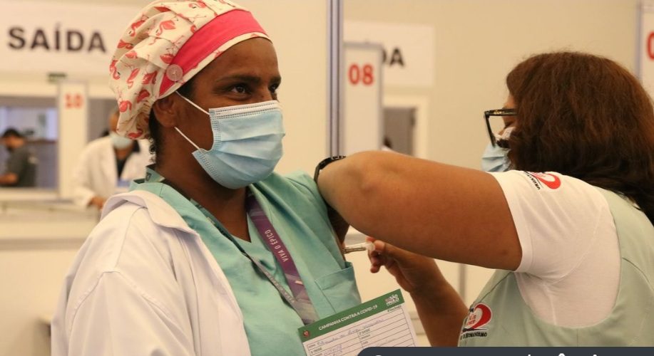Covid-19: quase 69 milhões estão com a dose de reforço atrasada