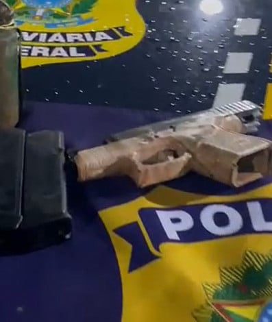 Perseguição na Via Dutra deixa dois suspeitos mortos e um preso