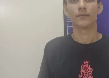 Miliciano é preso em flagrante ao extorquir comerciantes na Zona Oeste